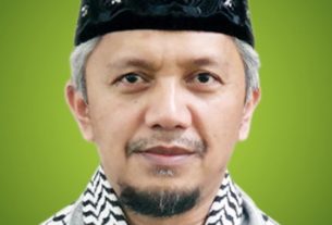 Ust. Hendri Tanjung, Phd (foto : Istimewa)